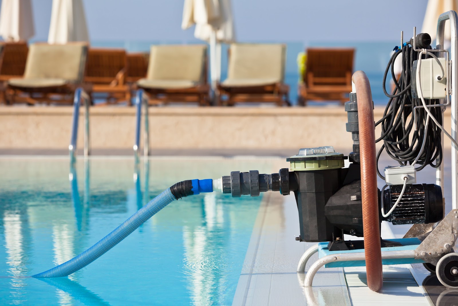 Pool cleaning equipment and chemical testing kit used by Golden Pool Cleaning Service Orlando